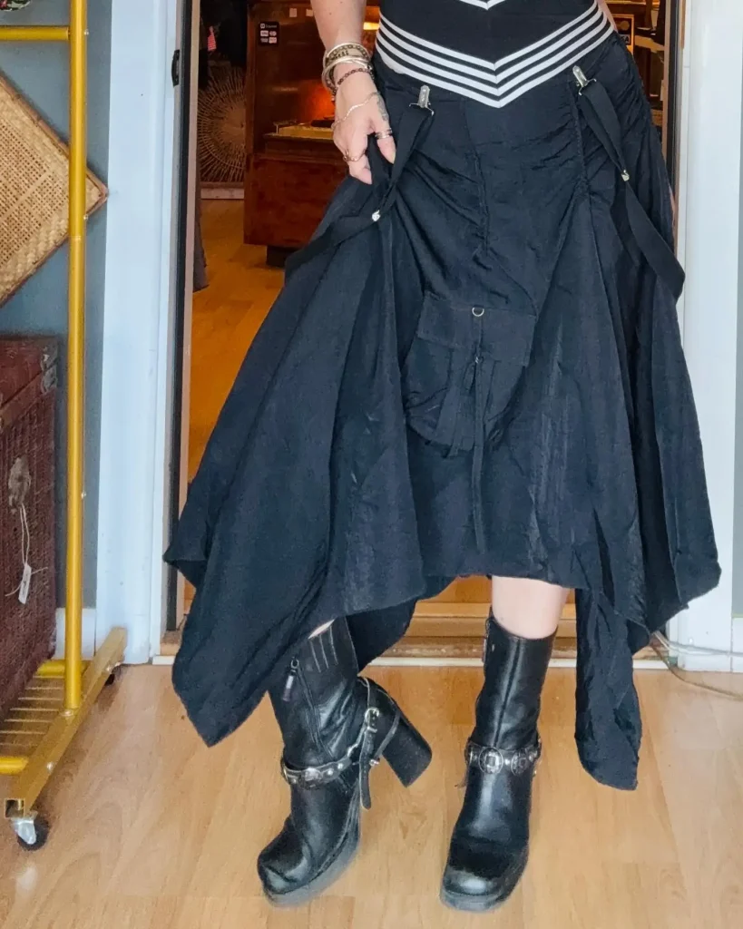 Etoile Boutique Thrift Store