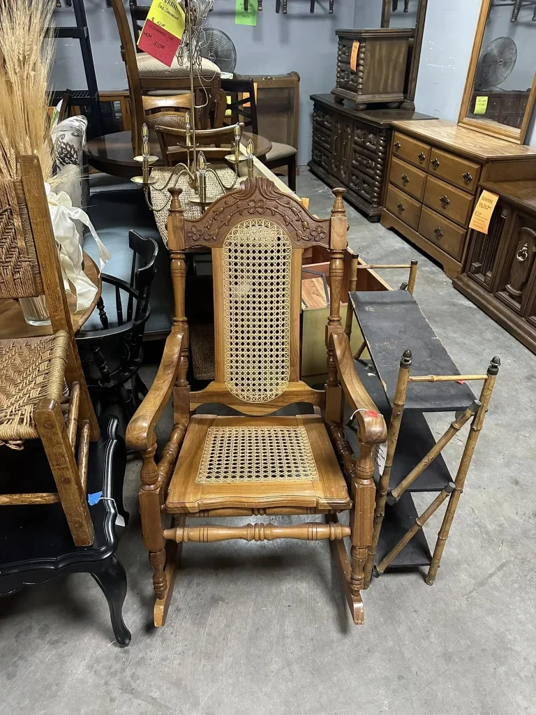 Frugal's Family - Best thrift store for furniture in Kansas City MO