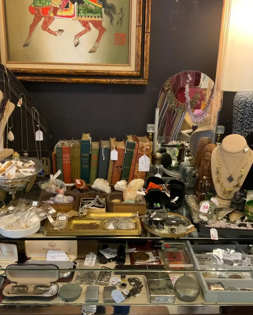 The Corner Bazaar - Best vintage thrift store in Indianapolis IN